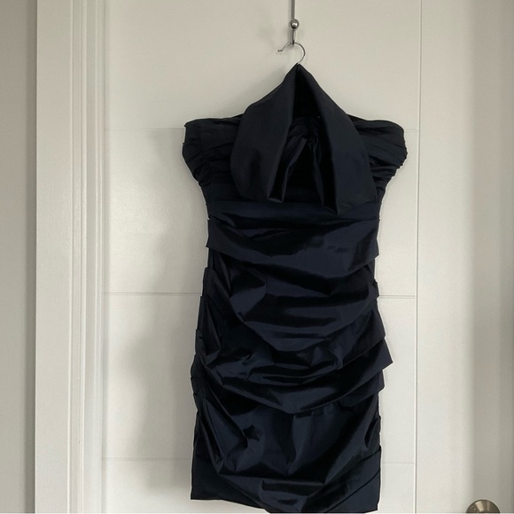 GORGEOUS THEIA BRAND EVENT DRESS - Picture 2 of 7